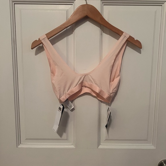 Women's Pink Intimate Bra - Picture 5 of 7